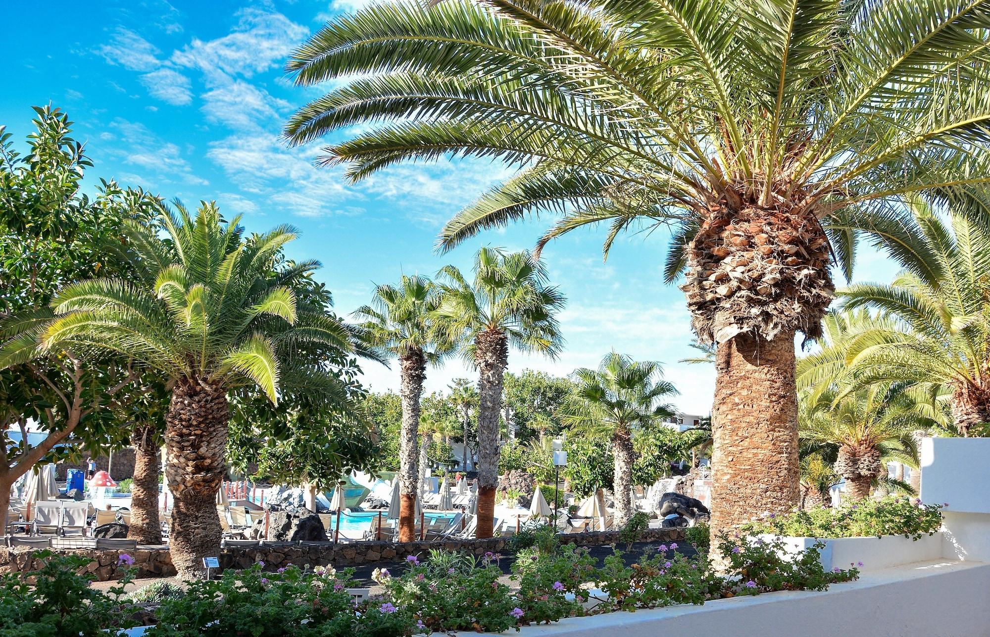 H10 Suites Lanzarote Gardens Costa Teguise Εξωτερικό φωτογραφία